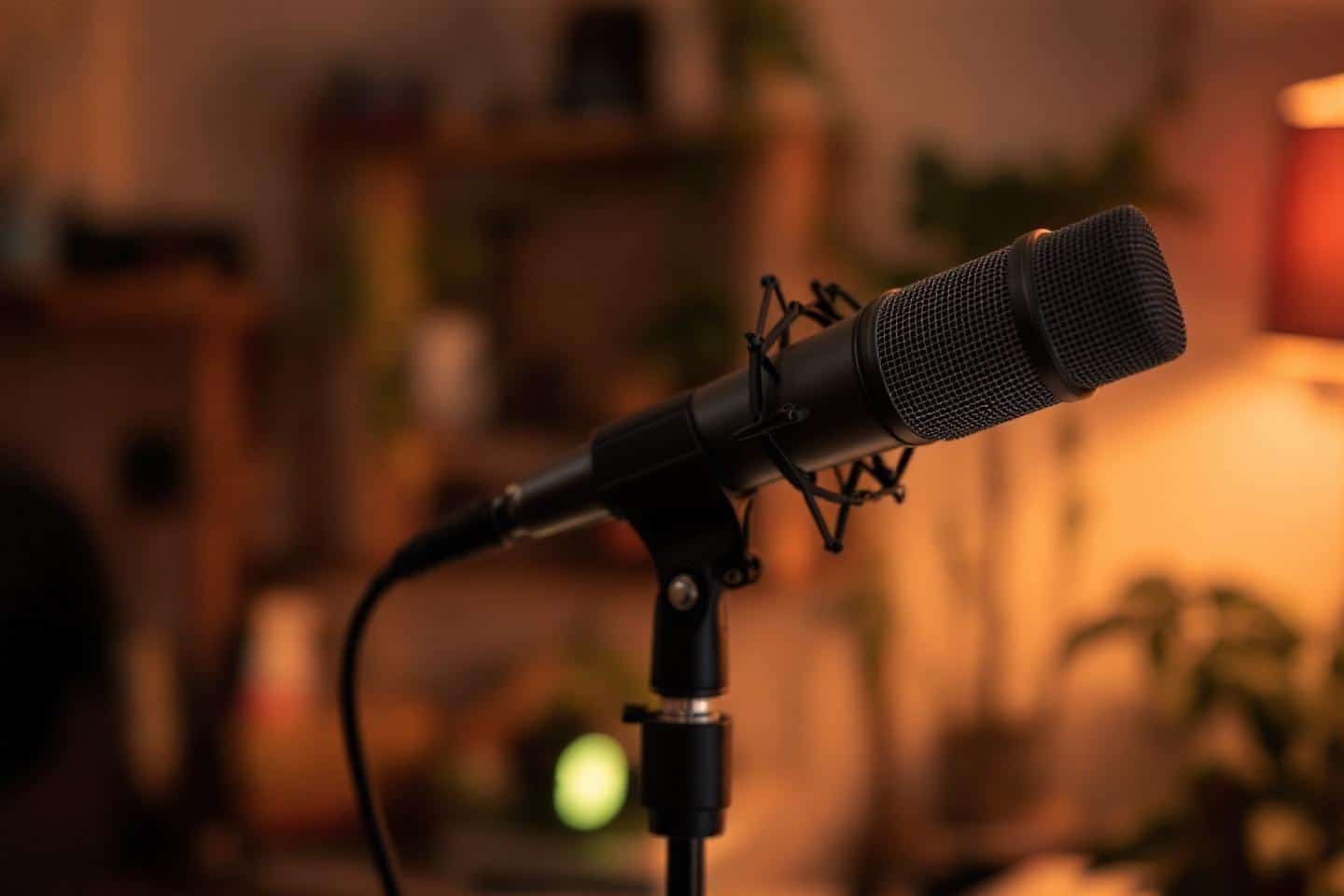 Microphone condensateur home studio : guide d'achat et conseils
