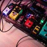 Effets guitare multi-effet pedalboard : guide et comparatif